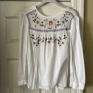 Lucky Brand White long sleeve embellished blouse with crew neck